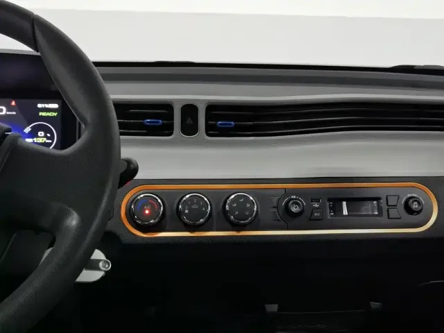 Wuling Hongguang Mini EV — Фото автомобиля 12