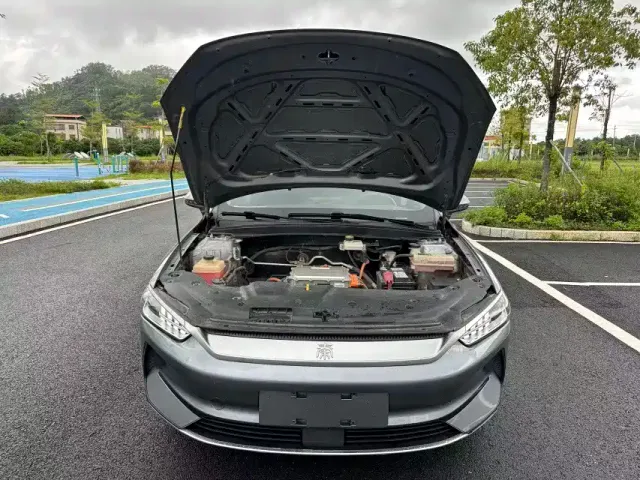 BYD Qin PLUS — Фото автомобиля 18