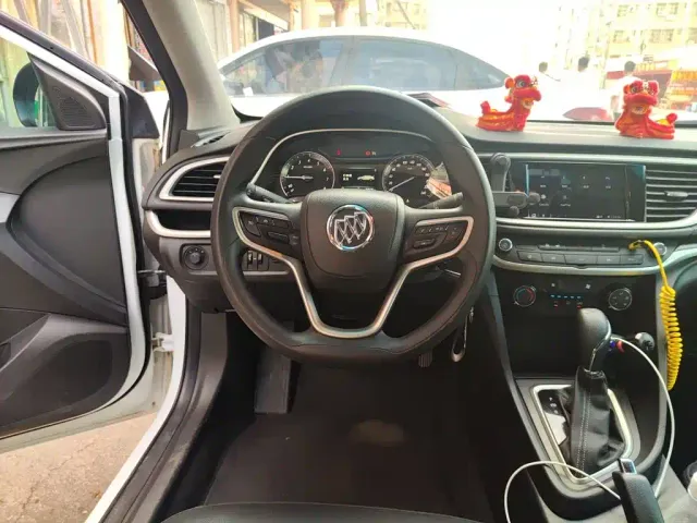 Buick Excelle — Фото автомобиля 11