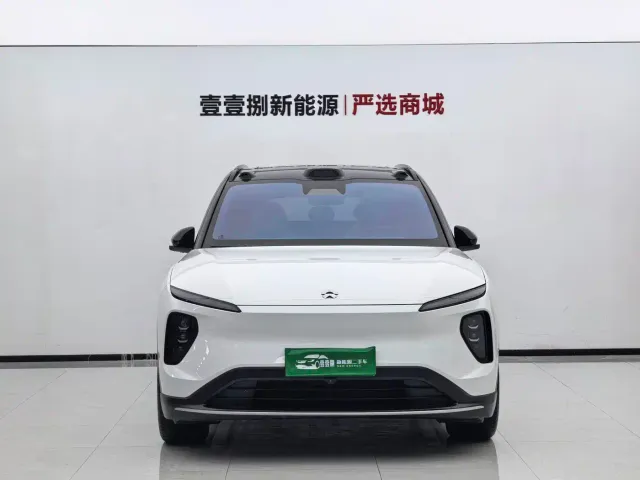 Nio ES6 — Фото автомобиля 2