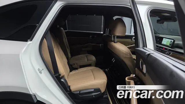 Kia Sorento Новый Sorento 4 поколение Бензин 2.5T 4WD — Фото автомобиля 10