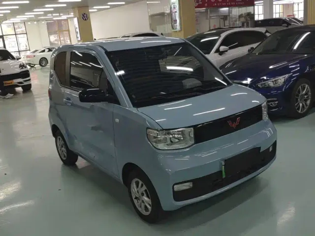 Wuling Hongguang Mini EV — Фото автомобиля 3