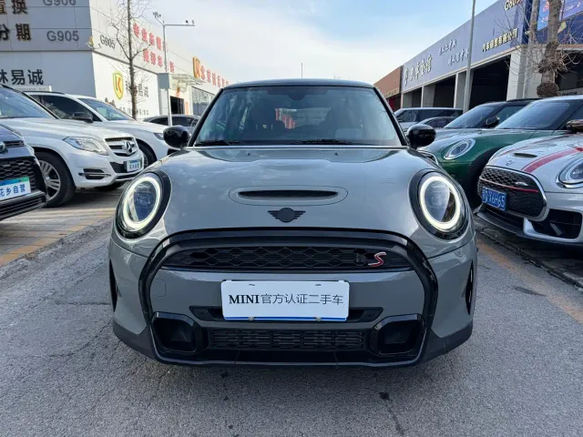 MINI Hatch — Фото автомобиля 2