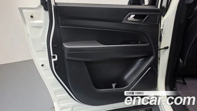 KGM Rexton — Фото автомобиля 14