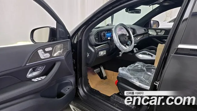 Mercedes-Benz GLE-Class — Фото автомобиля 10