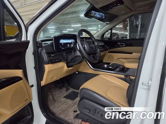 Kia Carnival — Фото автомобиля 10