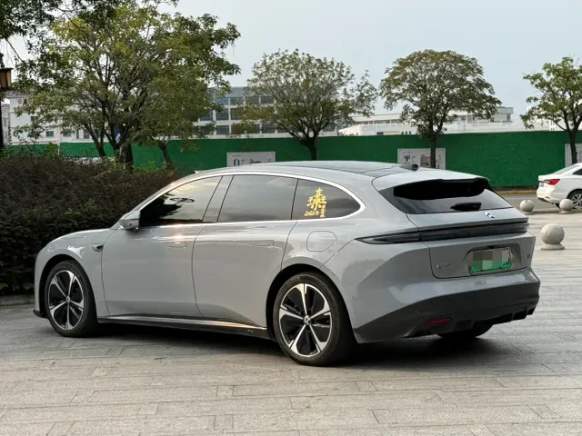 Nio ET5 Touring — Фото автомобиля 5