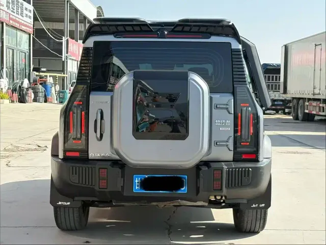 Jetour T2 — Фото автомобиля 5