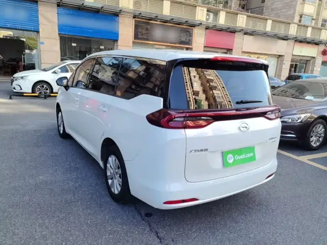 GAC Trumpchi M6 — Фото автомобиля 4