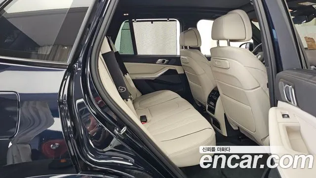 BMW X5 xDrive 40i M Sport — Фото автомобиля 10
