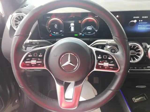 Mercedes-Benz EQA — Фото автомобиля 14