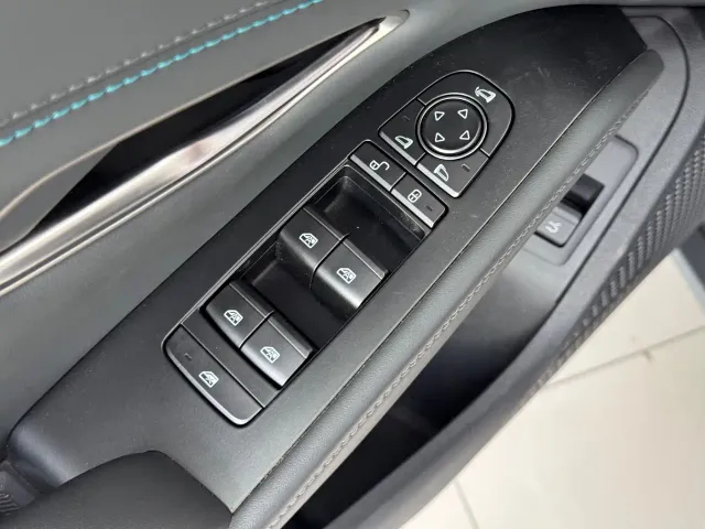 BYD Qin L — Фото автомобиля 15