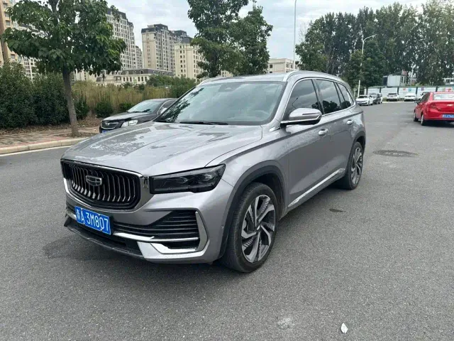 Фотография автомобиля — Geely Xingyue L