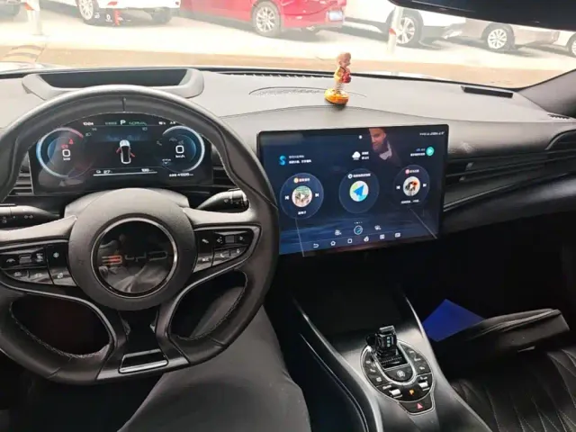BYD Seal — Фото автомобиля 9