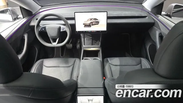 Tesla Model Y — Фото автомобиля 10
