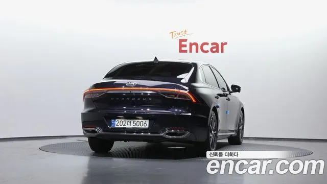 Hyundai Grandeur Новый Grandeur IG — Фото автомобиля 2