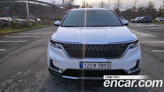 Kia Canival Carnival 4 поколение Бензин 7 мест Signature — Фото автомобиля 3