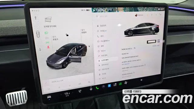 Tesla Model 3 — Фото автомобиля 14