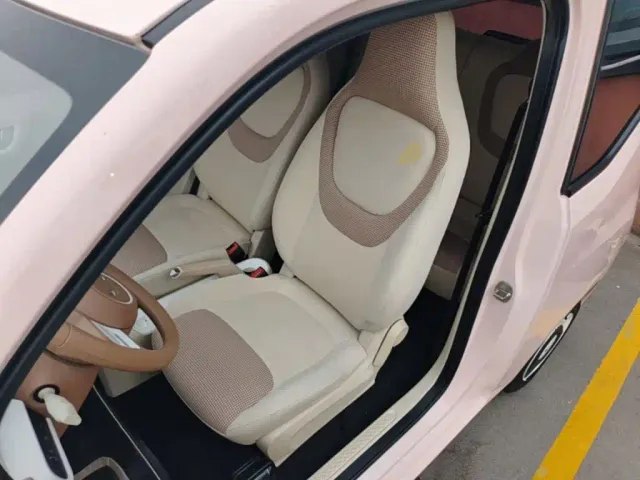 Wuling Hongguang Mini EV — Фото автомобиля 14