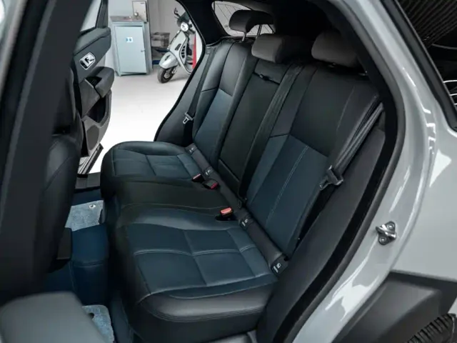 Land Rover Range Rover Velar — Фото автомобиля 24