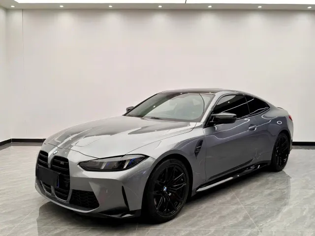 Фотография автомобиля — BMW M4