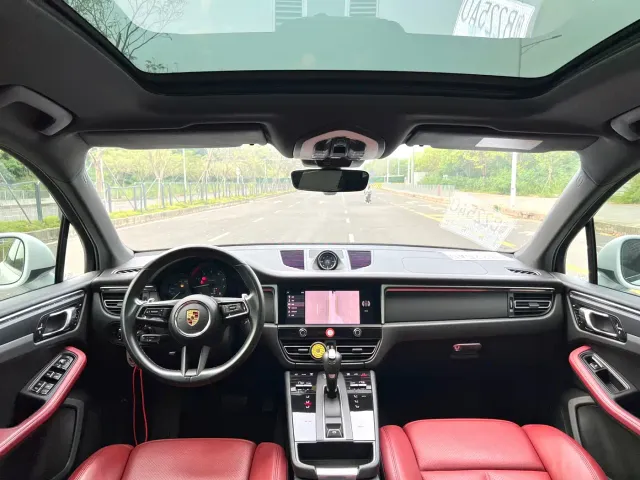 Porsche Macan — Фото автомобиля 5