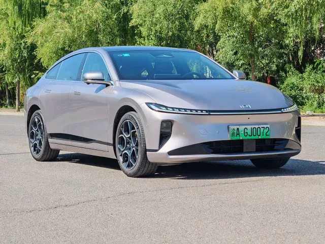 Changan Qiyuan A07 — Фото автомобиля 3