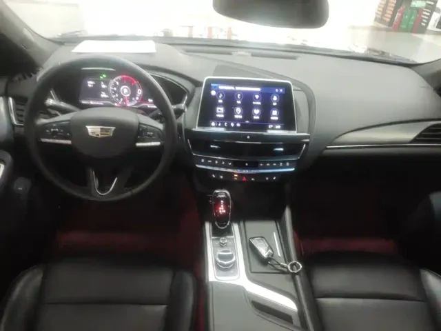 Cadillac CT5 — Фото автомобиля 9