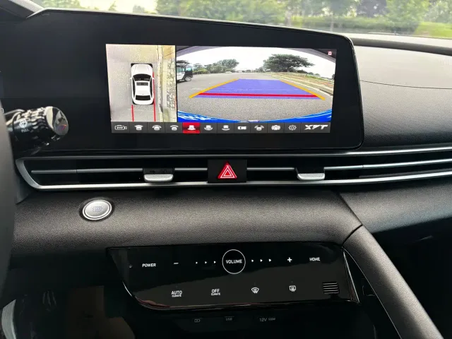 Hyundai Elantra — Фото автомобиля 19