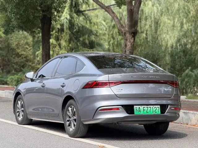 BYD Qin PLUS — Фото автомобиля 4
