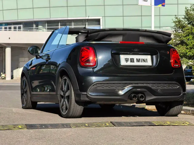 MINI Hatch — Фото автомобиля 4