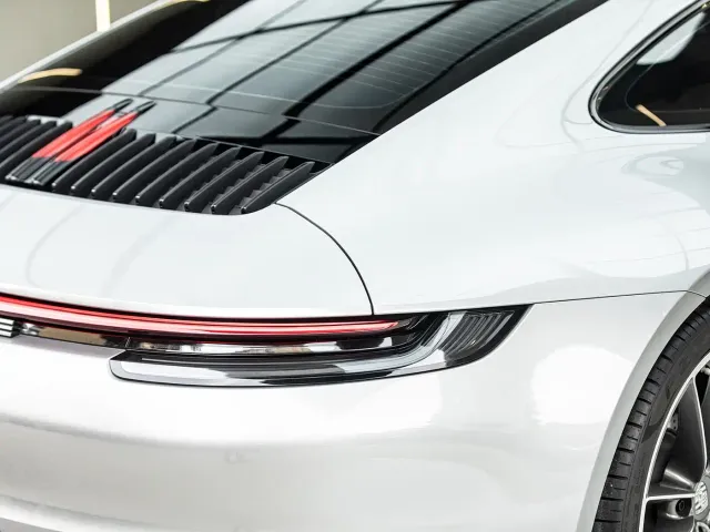 Porsche 911 — Фото автомобиля 3
