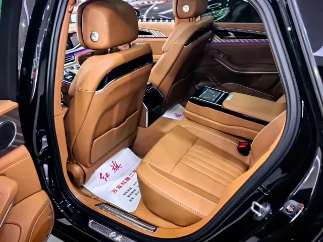 Hongqi H9 — Фото автомобиля 6