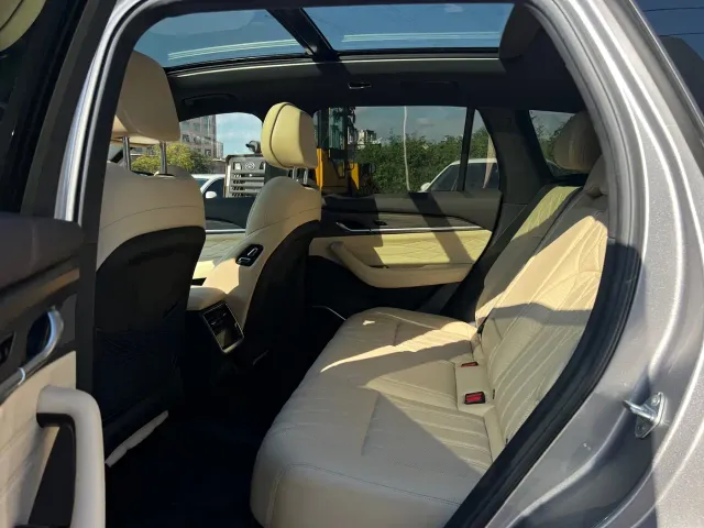 Geely Xingyue L — Фото автомобиля 22