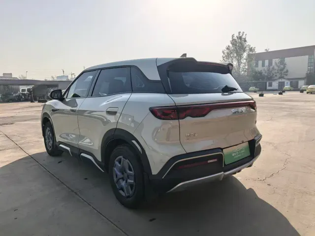 BYD Yuan UP — Фото автомобиля 6