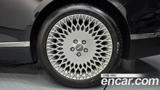 Genesis G80 RG3 — Фото автомобиля 21