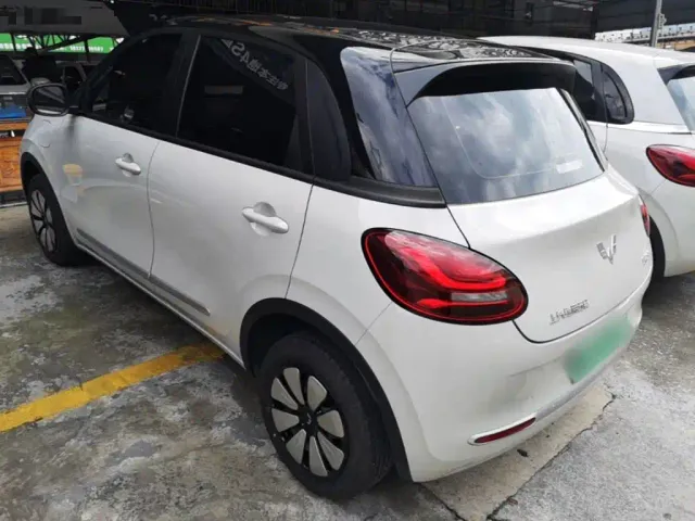 Wuling Bingo — Фото автомобиля 22