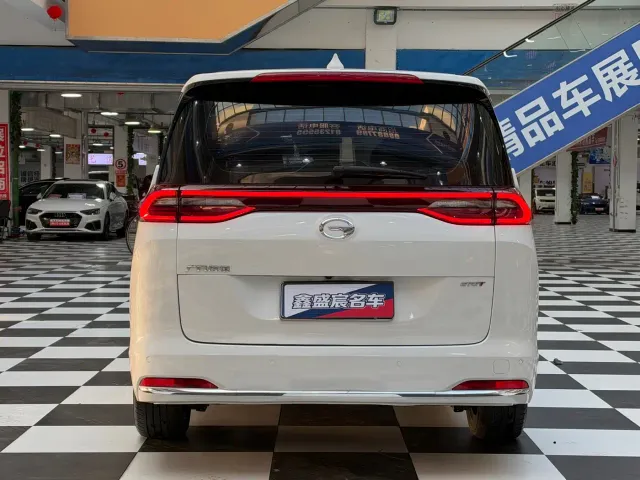 GAC Trumpchi M6 — Фото автомобиля 18