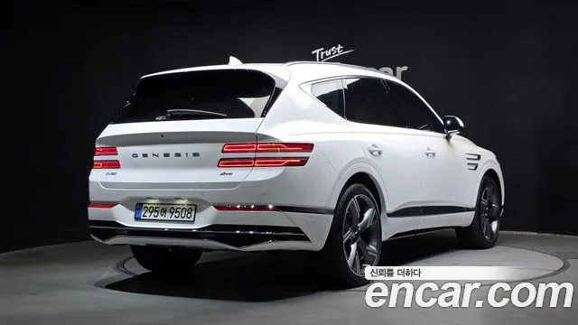 Genesis GV80 — Фото автомобиля 2