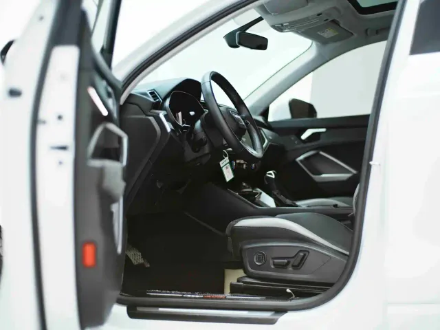Audi Q3 — Фото автомобиля 25