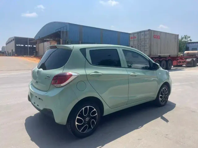 Changan Benben E-Star — Фото автомобиля 9
