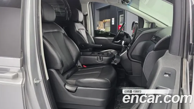 Hyundai Staria — Фото автомобиля 17