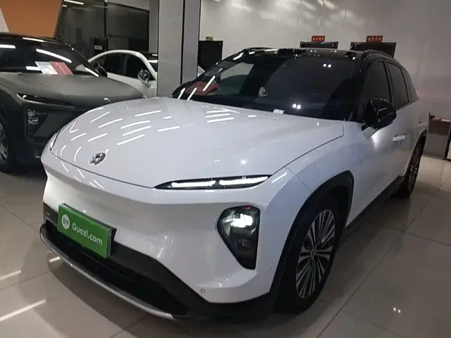 Фотография автомобиля — Nio ES7