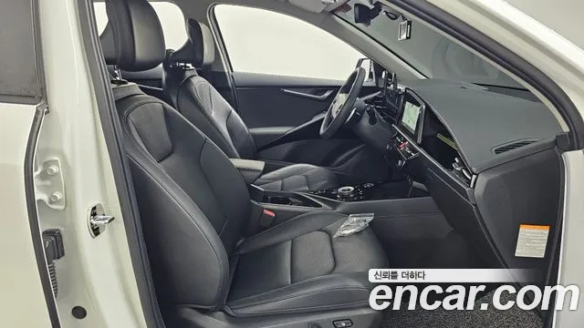 Kia Niro The All New — Фото автомобиля 17