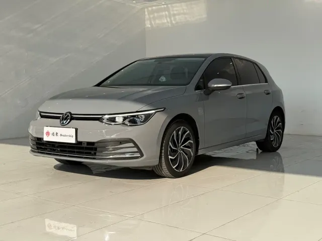 Volkswagen Golf — Фото автомобиля 2