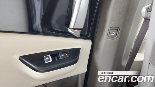 Kia Canival Carnival 4 поколение Дизель 11 мест Prestige — Фото автомобиля 19