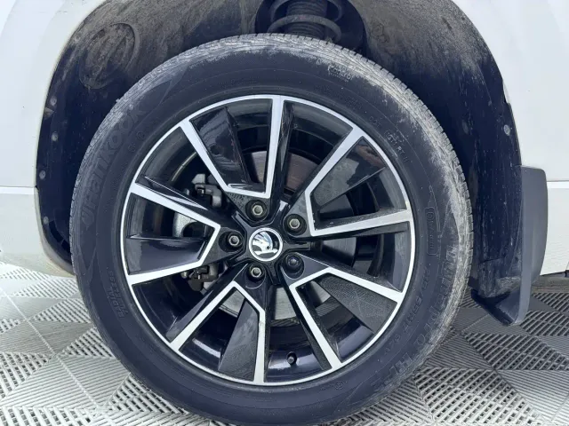 Skoda Karoq — Фото автомобиля 8