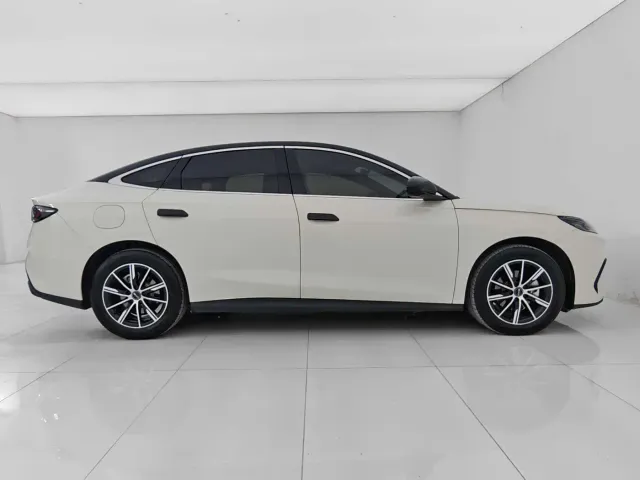 BYD Seal 06 — Фото автомобиля 8
