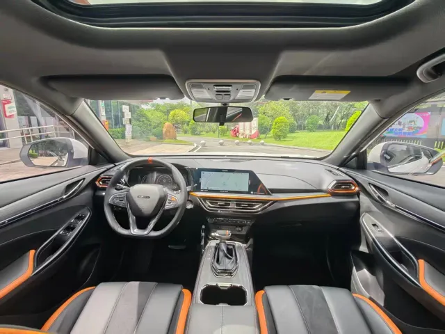 Changan Oushang X5 — Фото автомобиля 4