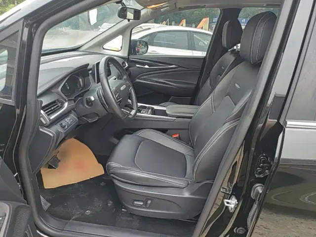 Maxus G50 — Фото автомобиля 14